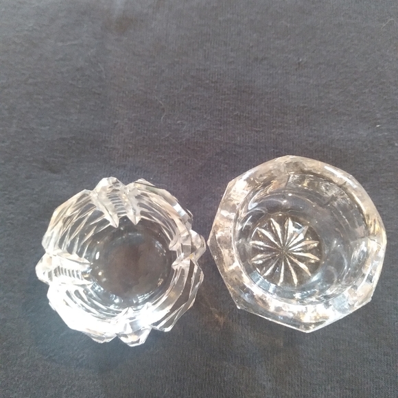 Honeycomb and Pressed/Cut glass Salt Cellars - Picture 4 of 11
